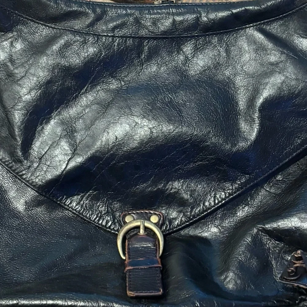 Hype Black Leather Hobo Bag with Vintage Finish